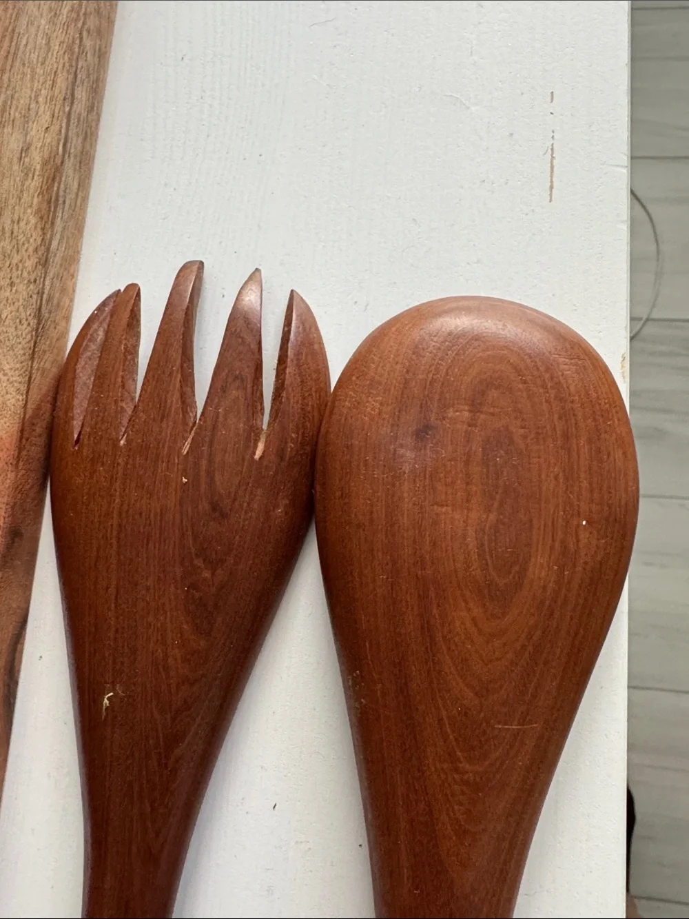Vintage Hand Carved Wooden Elephant Handle Salad Servers Set Fork and Spoon.